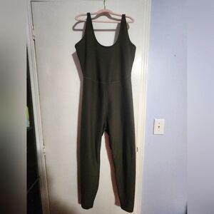 Old Navy Sleeveless. PowerSoft Performance Bodysuit Large